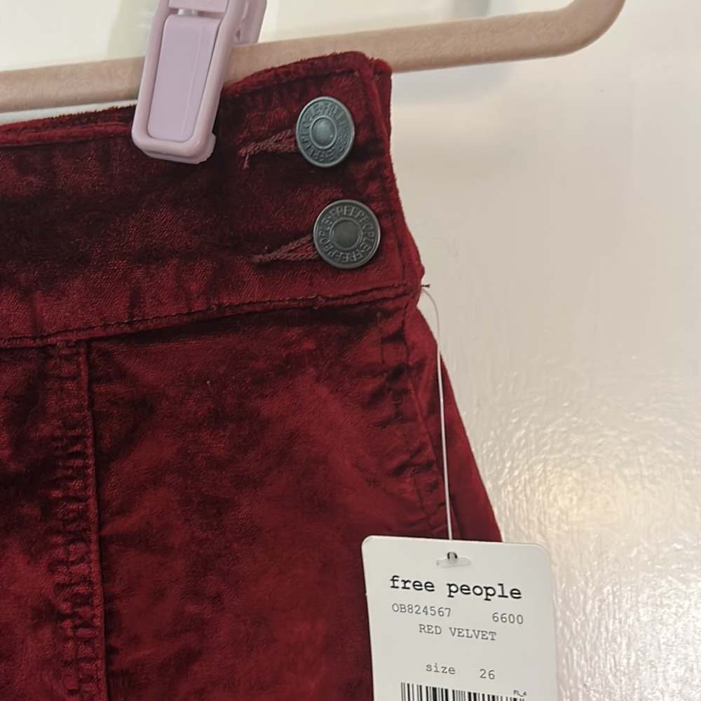 Nwt Red Velvet Size 26 - image 4